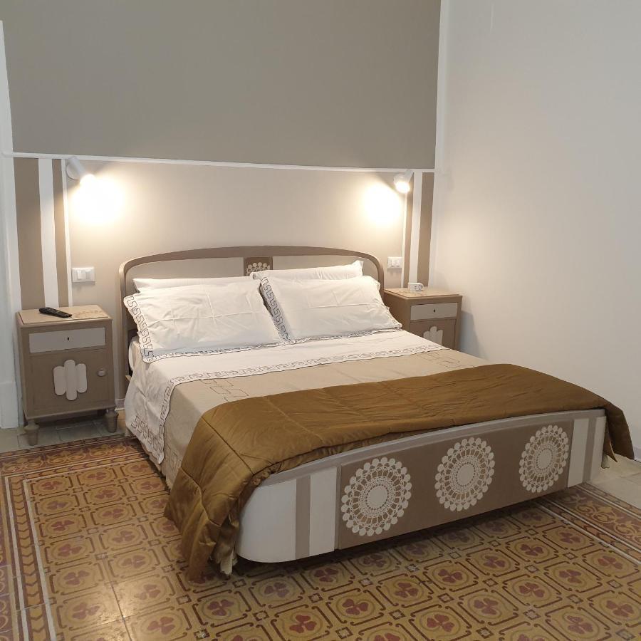 Opera Prima 28 Hotell Palermo Exteriör bild
