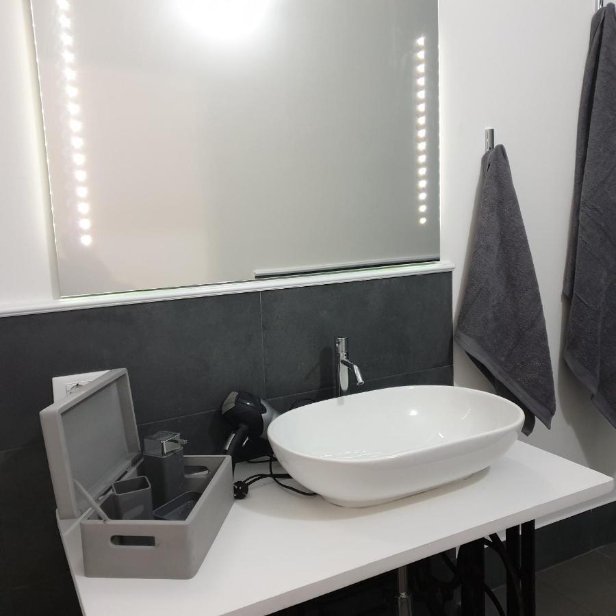 Opera Prima 28 Hotell Palermo Exteriör bild