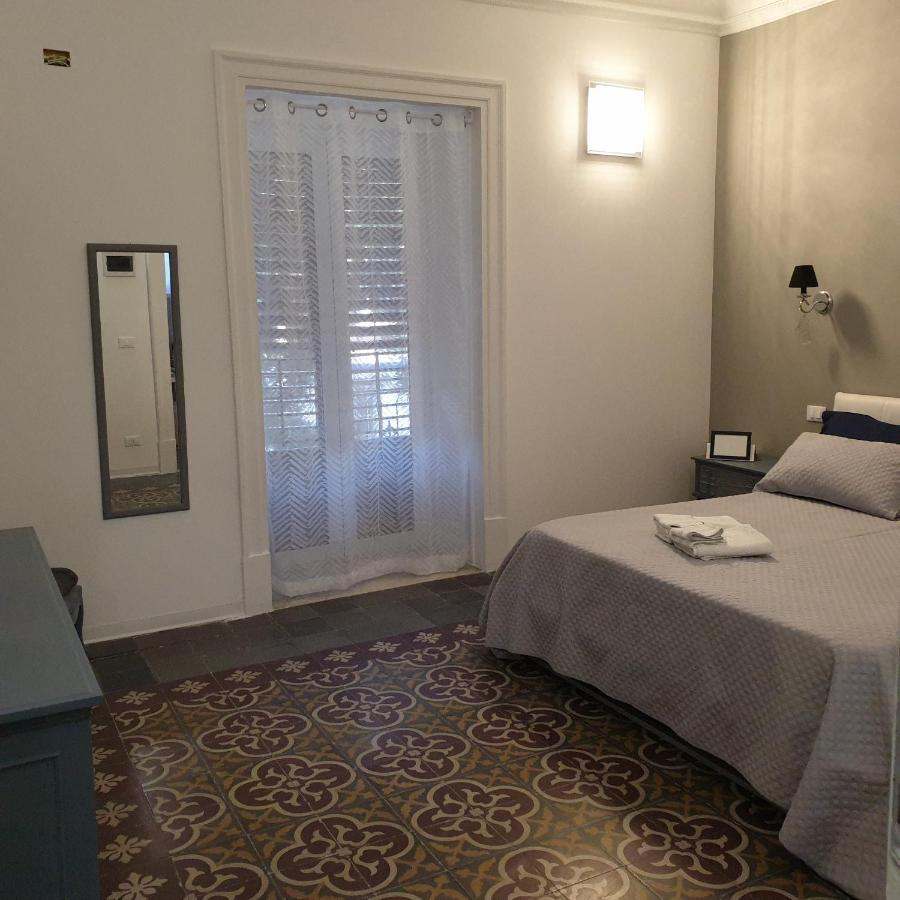 Opera Prima 28 Hotell Palermo Exteriör bild